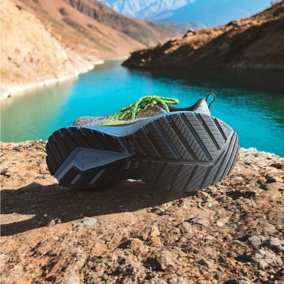 Brooks Revel 4 Knit Road Running Shoes with Green Accents. - Picture 10 of 12